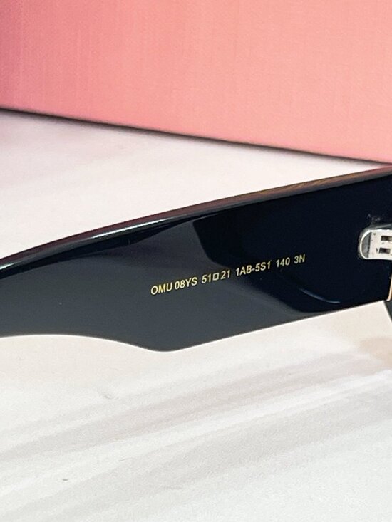 MIU MIU Sunglasses